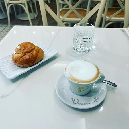 N&M Dimora Carrieri Luxury Bed & Breakfast Monopoli Eksteriør bilde