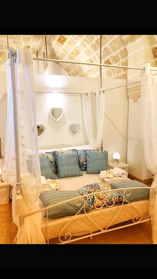 N&M Dimora Carrieri Luxury Bed & Breakfast Monopoli Eksteriør bilde